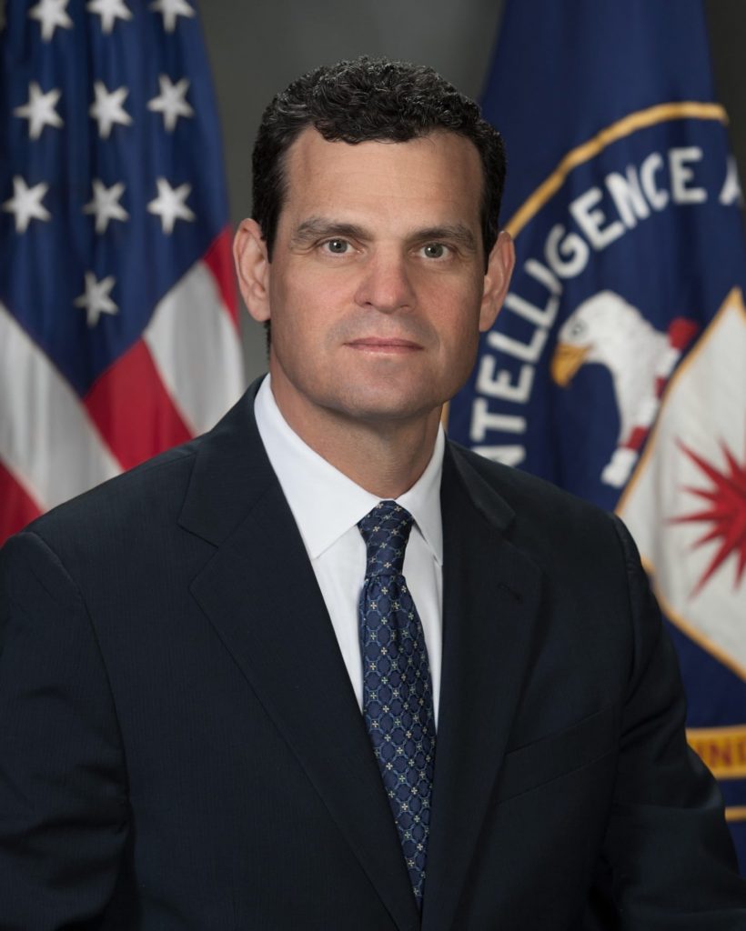 Visitó México subdirector de la CIA por preparativos ante visita de Harris