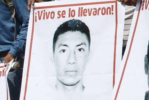 Confirman que restos encontrados en barranca La Carnicería son de uno de los 43 de Ayotzinapa