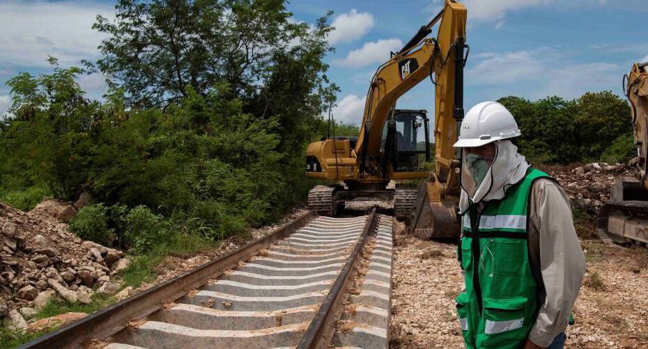 En tiempo construcción del Tren Maya, asegura López Obrador