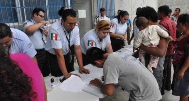 Han solicitado asilo a México más de 50 mil personas durante el último año