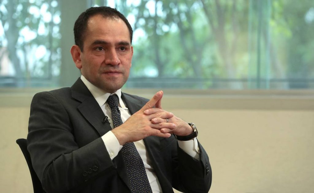 Debe Arturo Herrera mantener autonomía del BdeM: IMEF