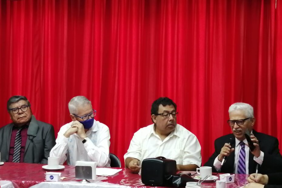 Cambio de Directiva del Circulo de Periodistas y Escritores de Jalisco.