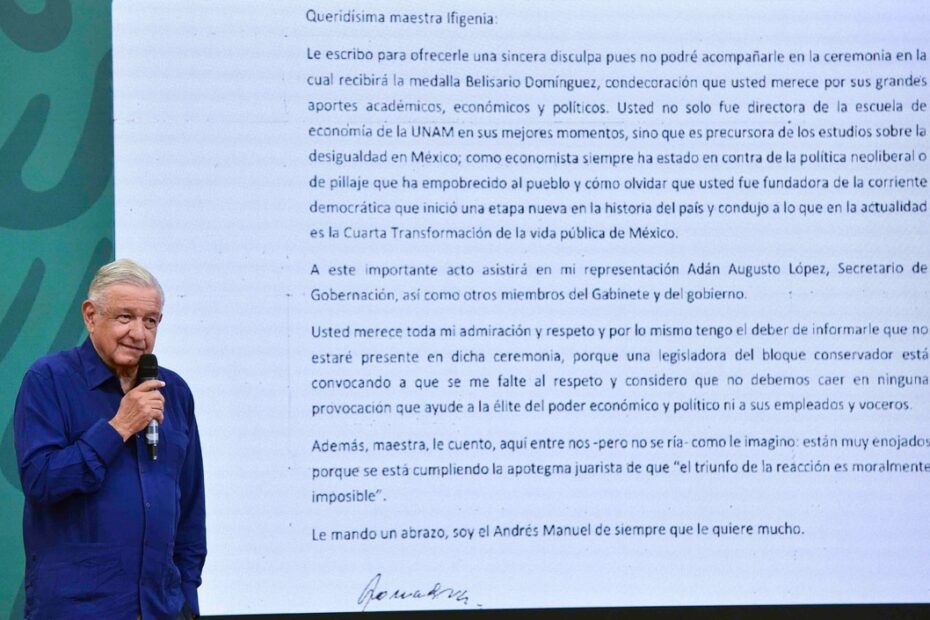 Evitará López Obrador entrega de medalla Belisario Domínguez tras amenazas de Lily Téllez