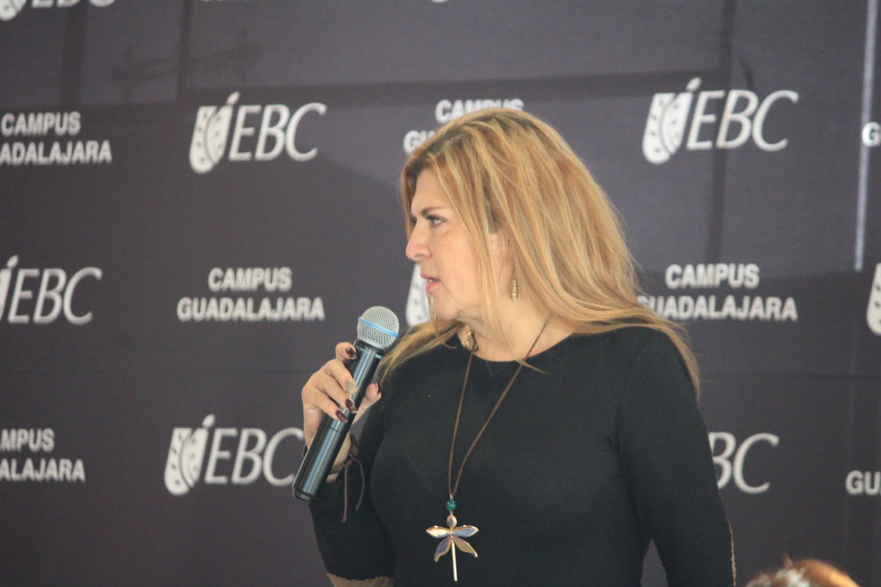Directora de educacion zapopan