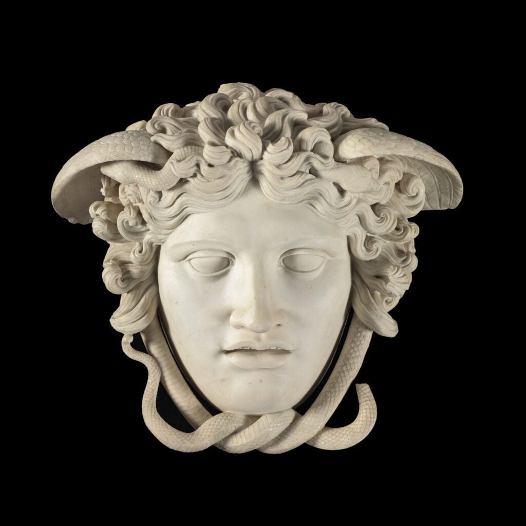 Más de 20 siglos de escultura presente en la galería jónica norte del Museo Nacional del Prado 