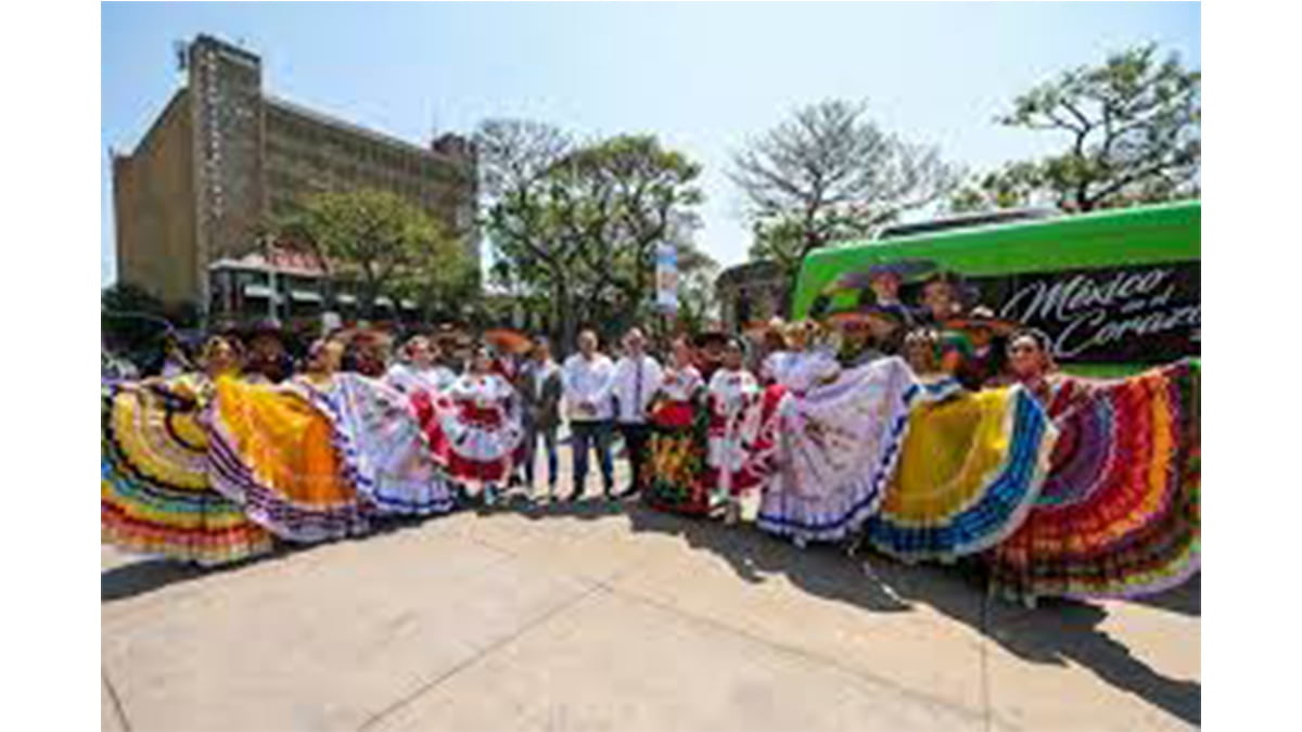 gira cultural de artistas