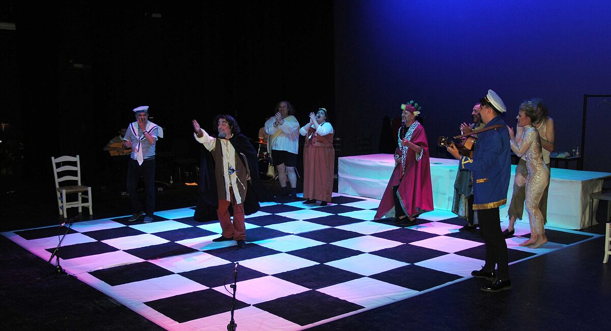 Teatro, canto, danza e inclusión de actores diversos  forman la: Tempestad, la comedia