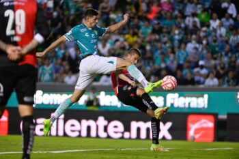 Humillan al bicampeón