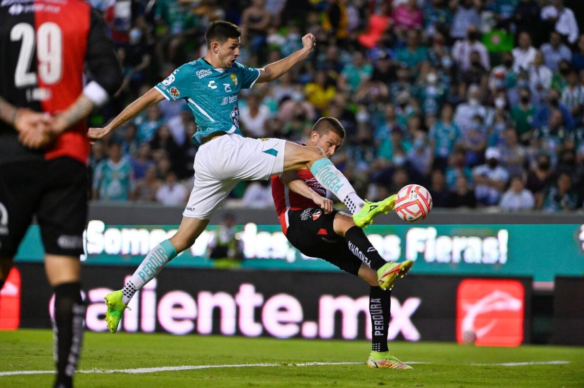 Humillan al bicampeón