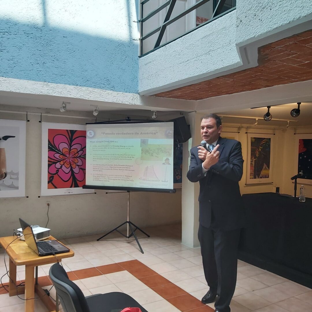 Cuauhtemoc Sanchez Osio en conferencia de prensa 1