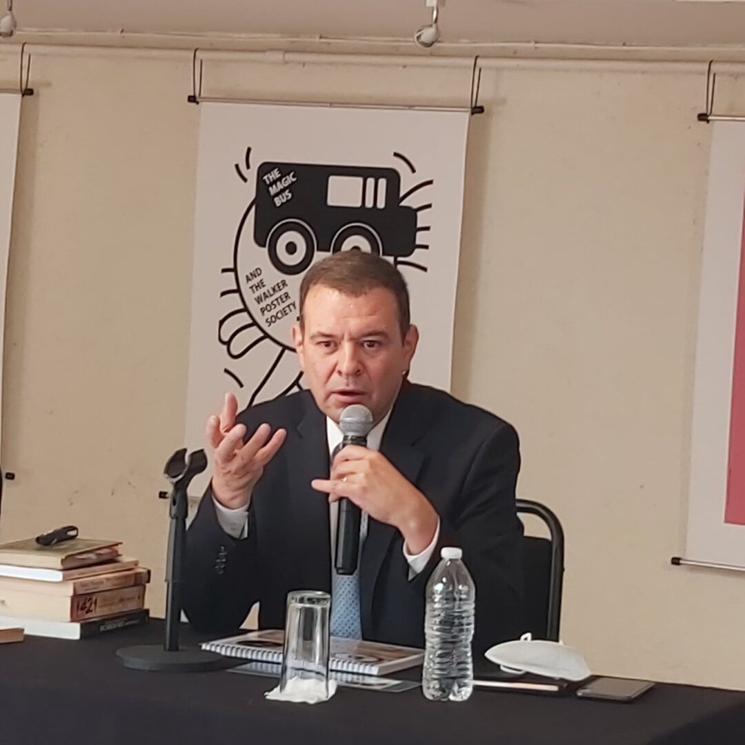 Cuauhtemoc Sanchez Osio en conferencia de prensa