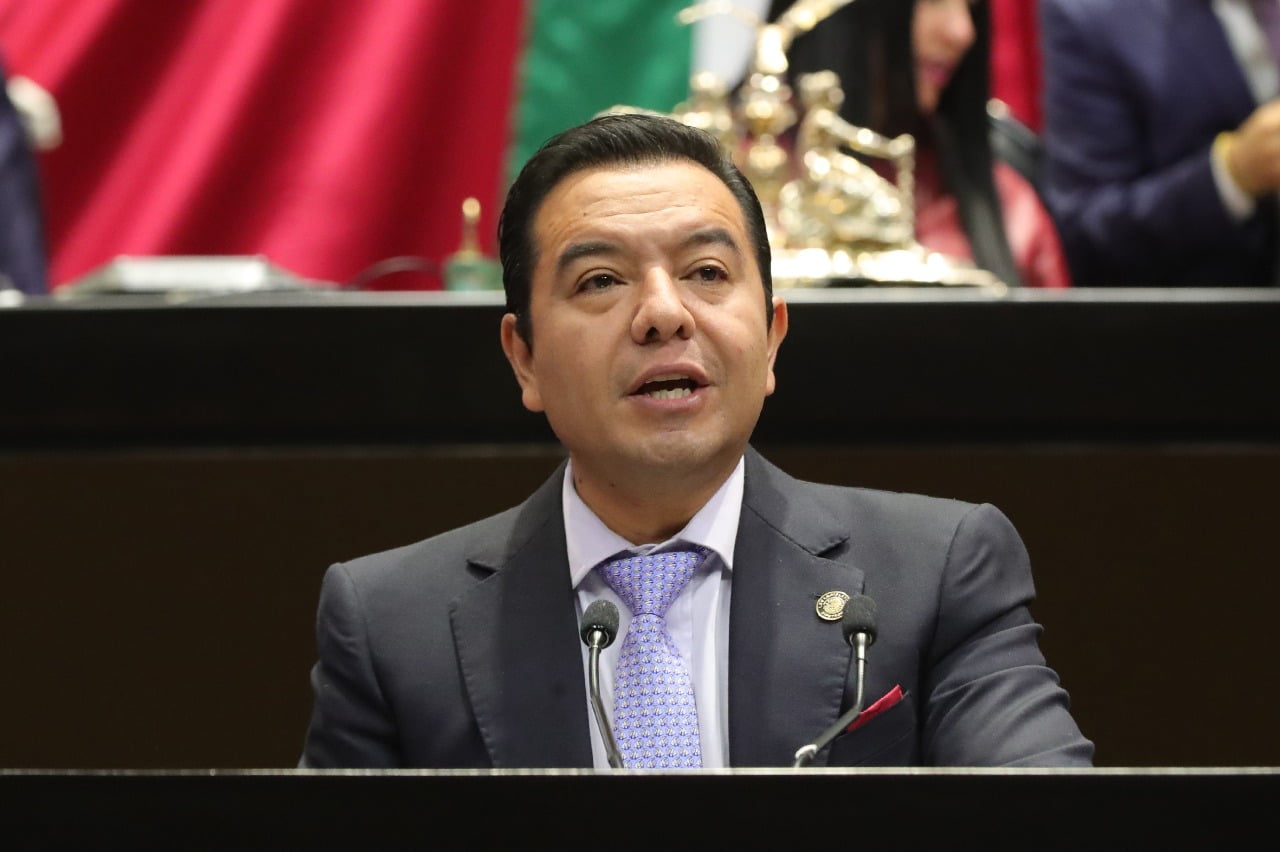 Diputado del PAN asevera que choque de trenes de la L3 del Metro es por falta de mantenimiento