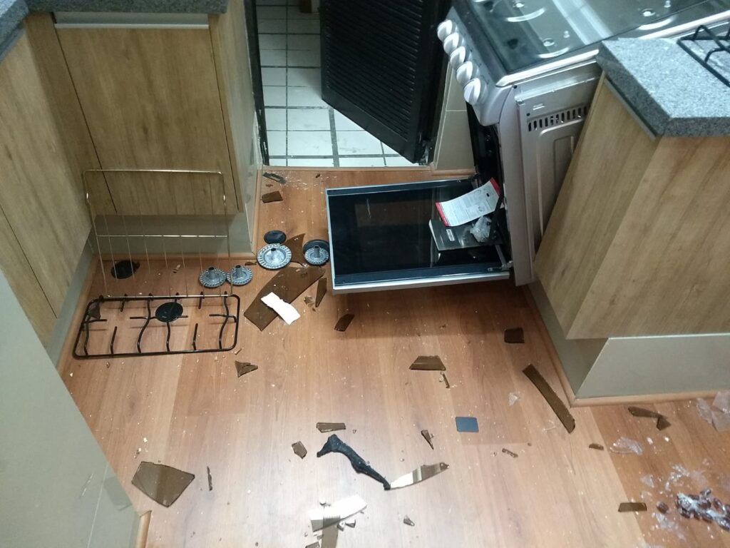 Explosión en departamento de Providencia fue por robo de una estufa