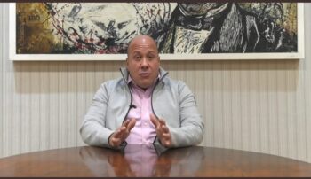 Automóviles antiguos si pasan Verificación Vehicular Responsable: Alfaro