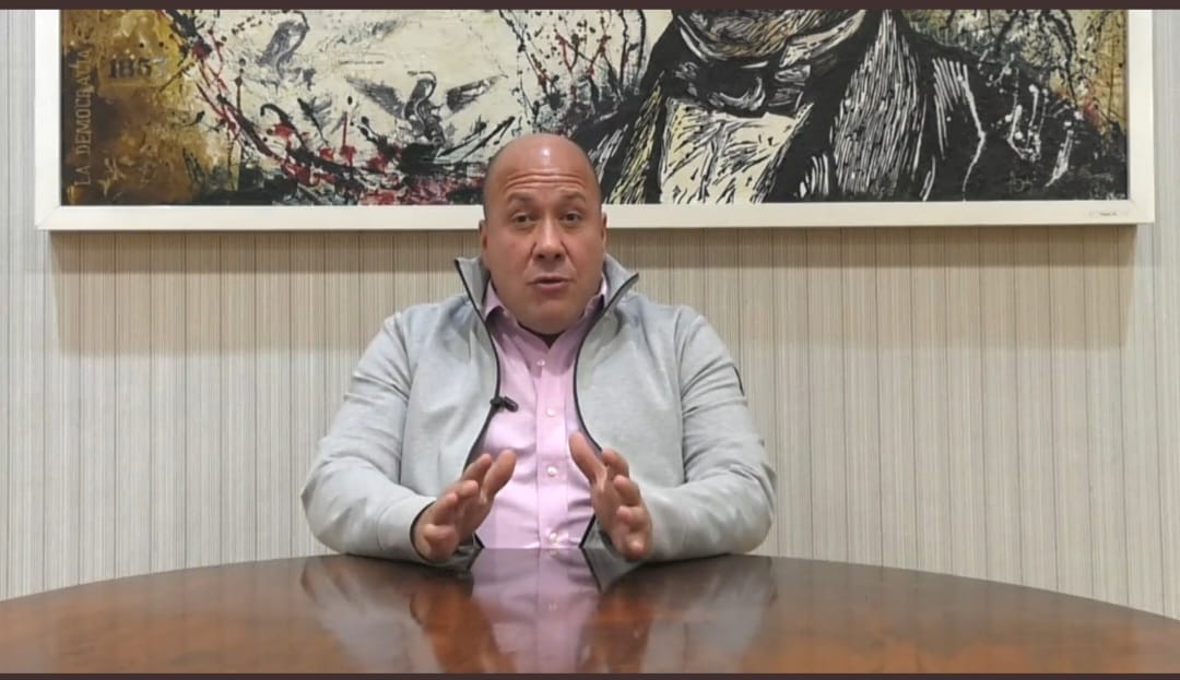 Automóviles antiguos si pasan Verificación Vehicular Responsable: Alfaro