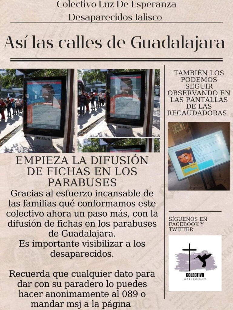 Fotografías de personas desaparecidas en parabuses de Guadalajara