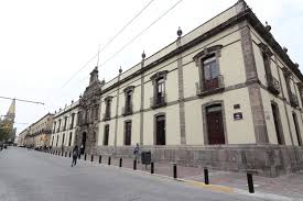 Presenta gobernador reforma que garantiza la autonomía de poderes en Jalisco