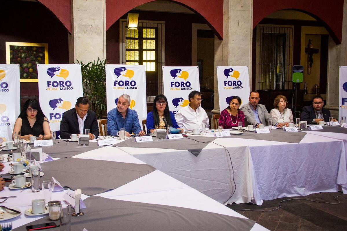 Foro Plural Jalisco rechaza nuevo modelo escolar Chavista y condena muerte de 38 migrantes calcinados en Chihuahua