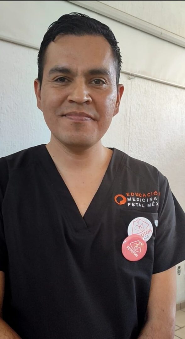 Miguel Ángel Martínez director de cirugía fetal de la Fundación Medicina Fetal México