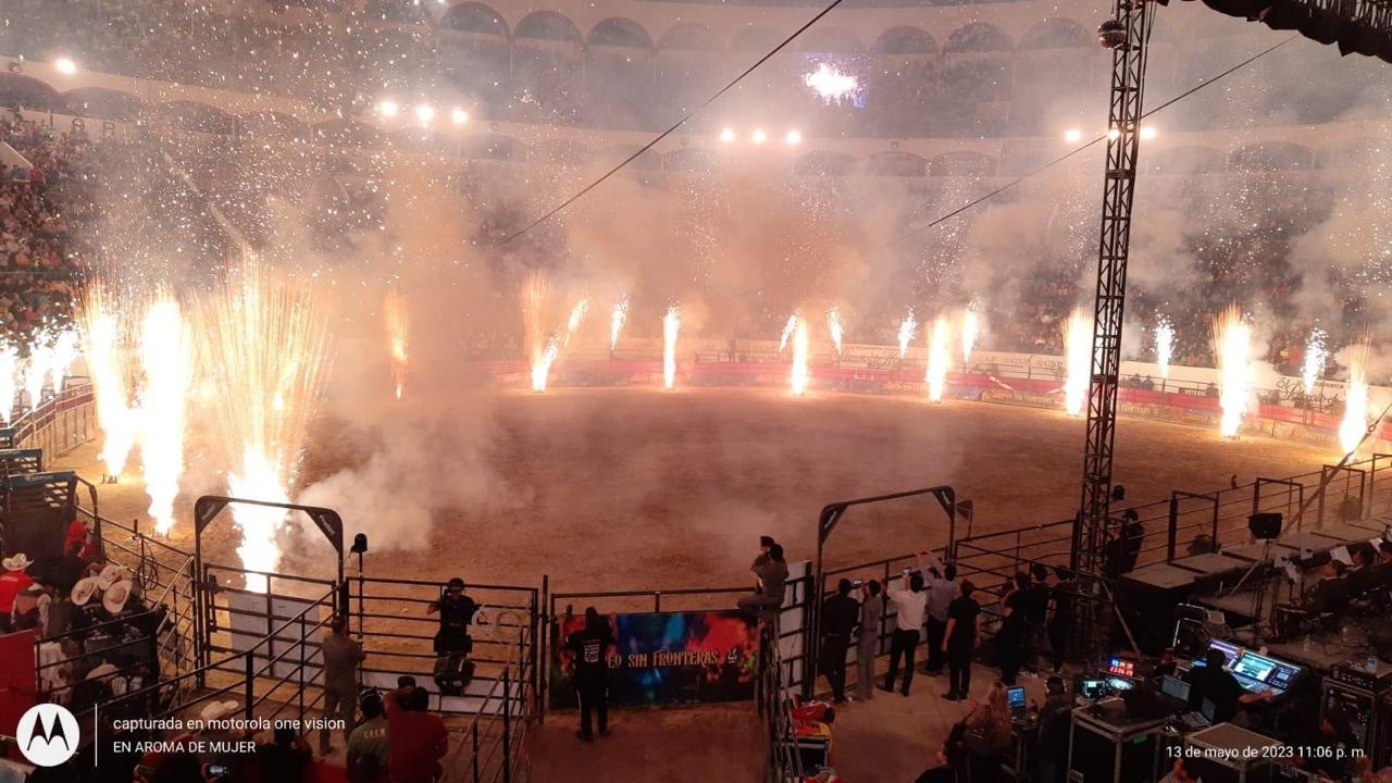 Jaripeo sin fronteras