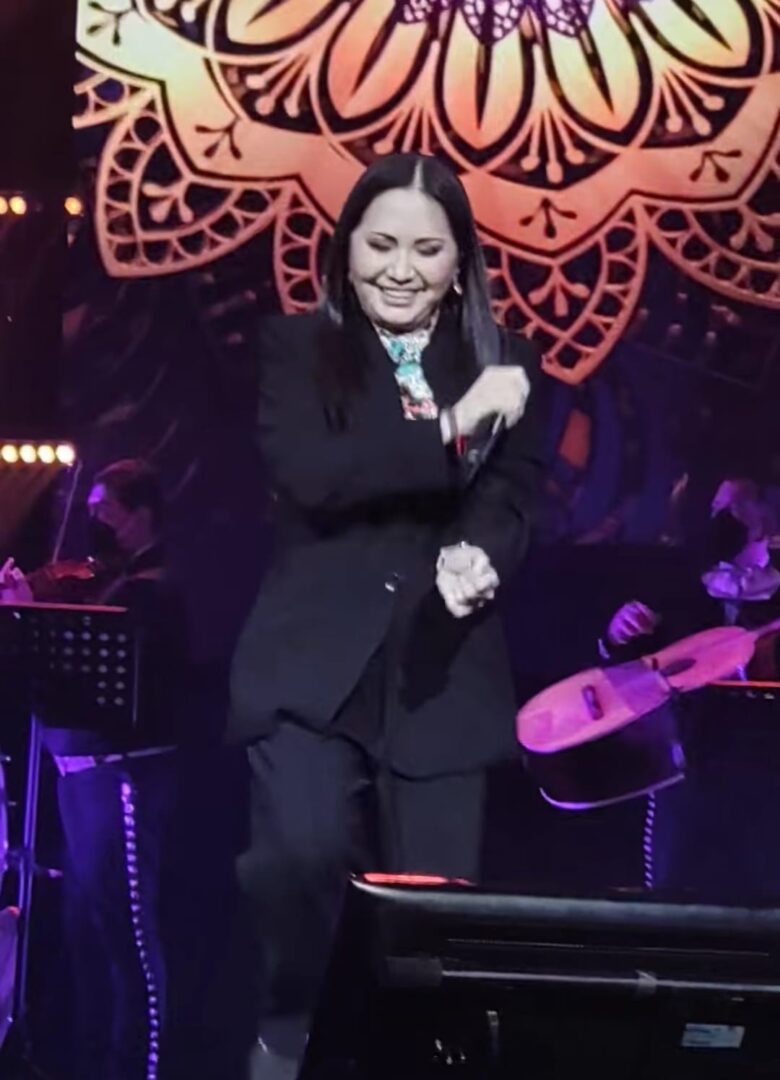 Por amor a ustedes, Ana Gabriel en Guadalajara