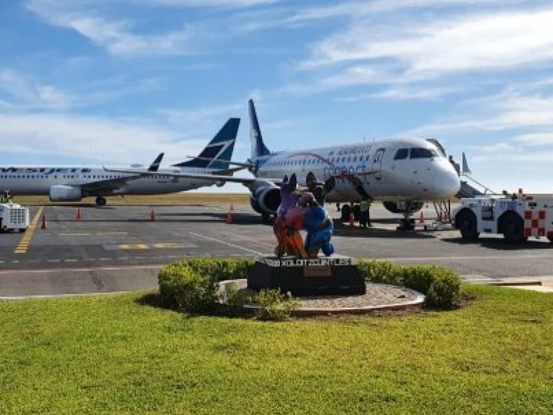 Impulsan desarrollo aéreo para fortalecer turismo en Costalegre y Manzanillo