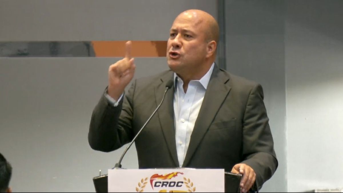 Alfaro presume disminución de pobreza en Jalisco según la Coneval