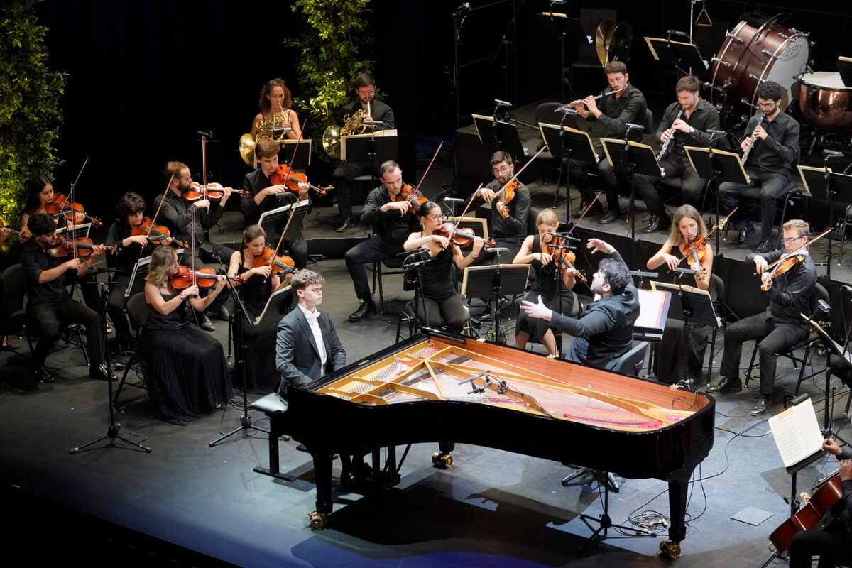 Debuta como artista invitado Marcos Castilla con 16 años en el Teatro Soho Caixabank