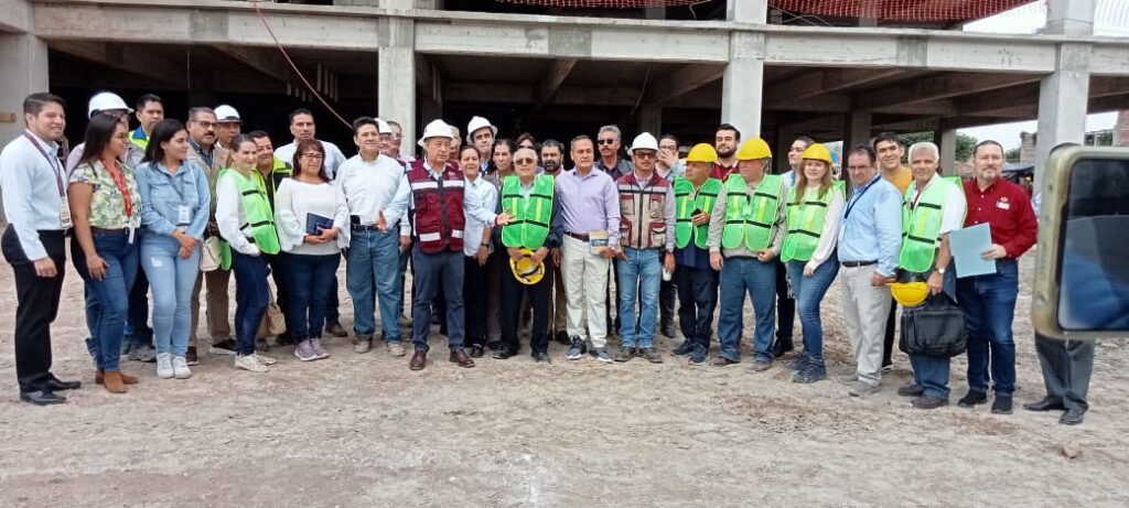 Con un 30 por ciento de avance supervisan hospital Regional en Tlajomulco