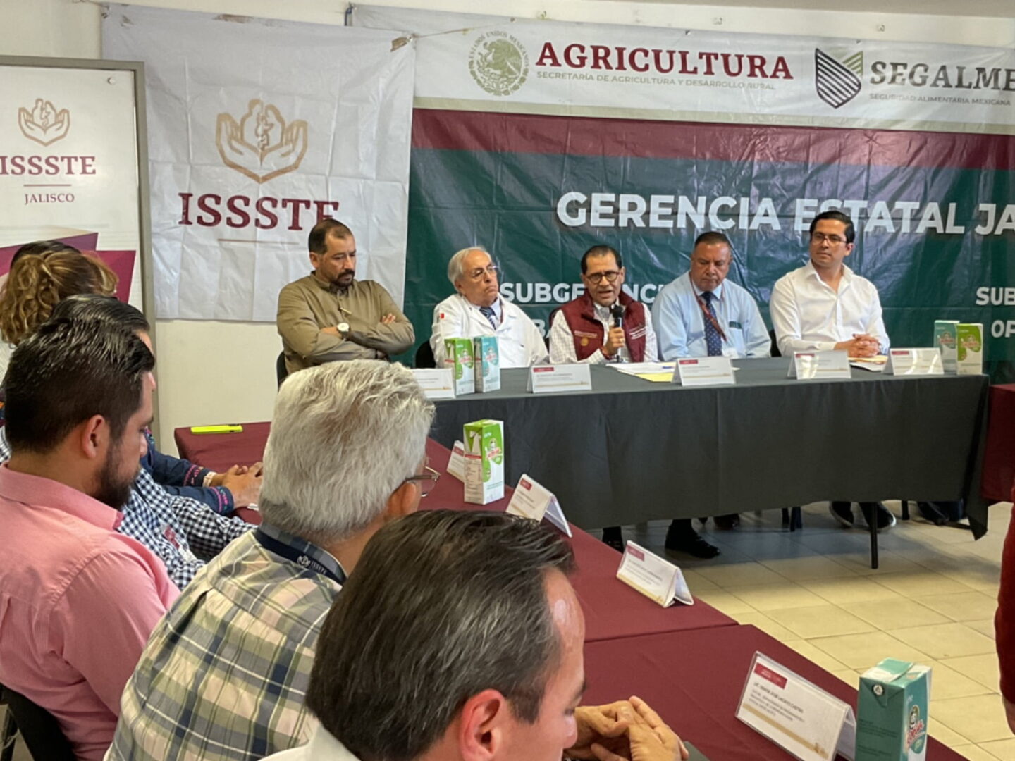 Firma Issste convenio con Liconsa en jornadas de salud comunitarias