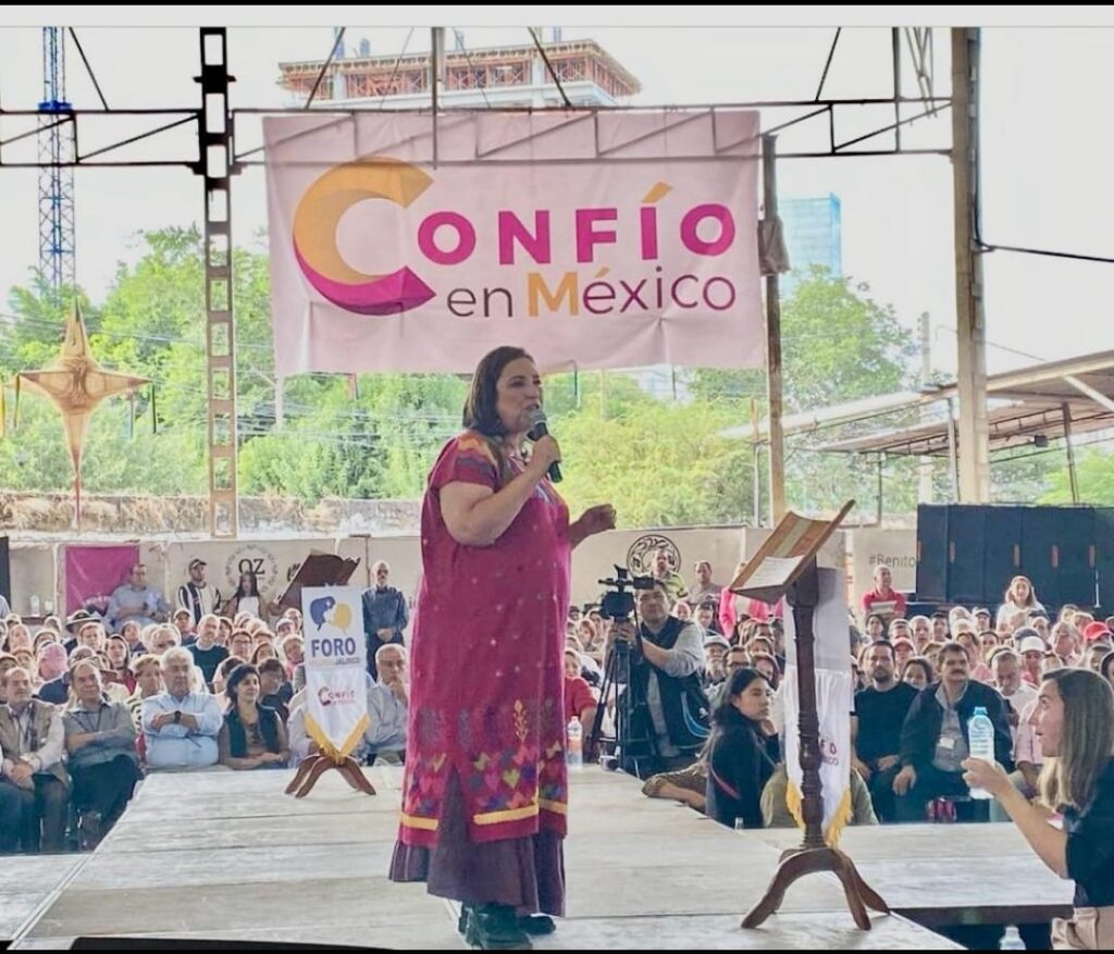 Reconoce Xóchitl a la agrupación «Confío en México» como impulsora de su candidatura