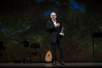 Emilio Gutiérrez Cabada recibe el Premio Málaga que concede el Festival de Teatro