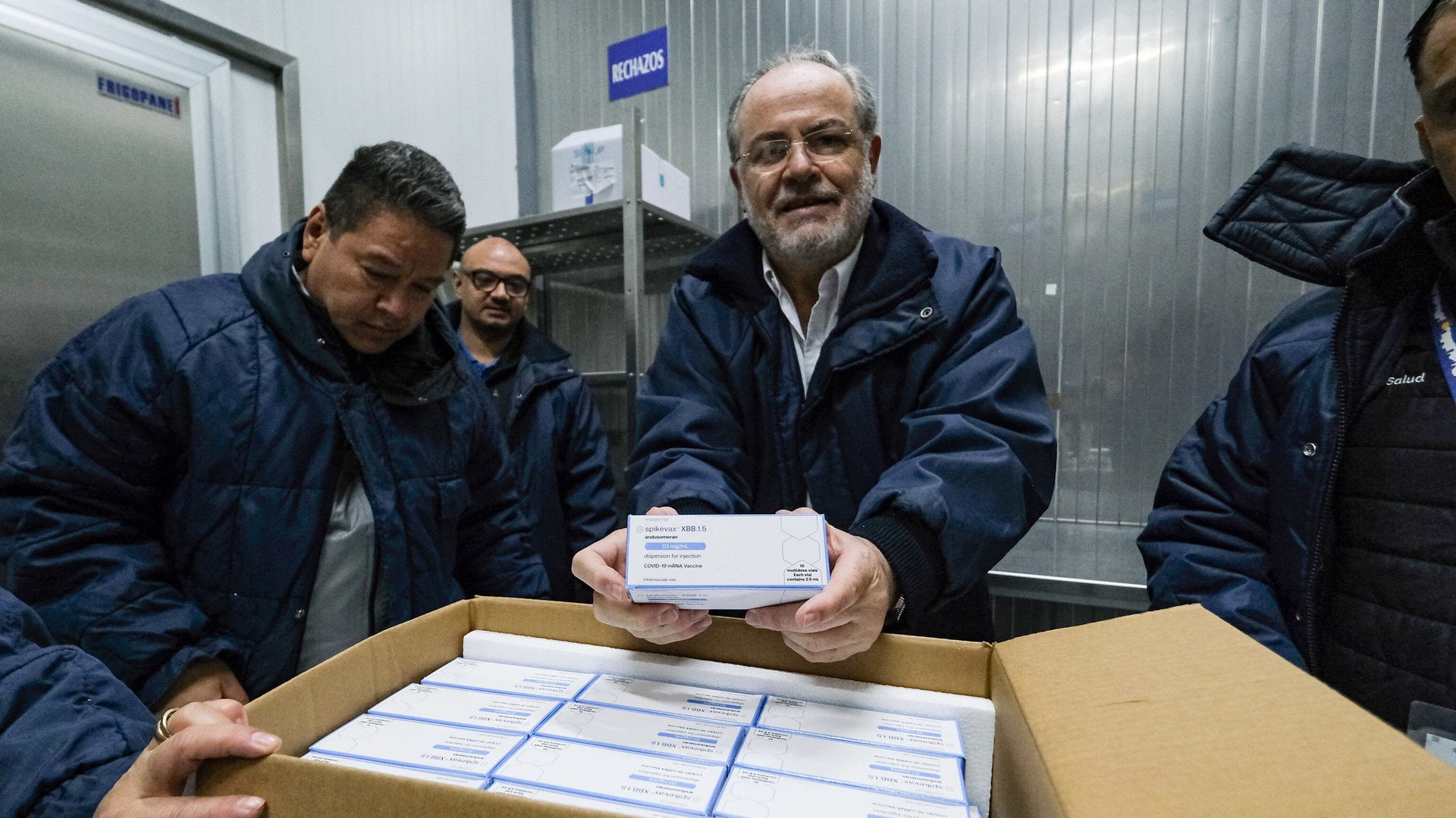 Llega a Jalisco último cargamento de vacunas Covid-19 para adultos mayores