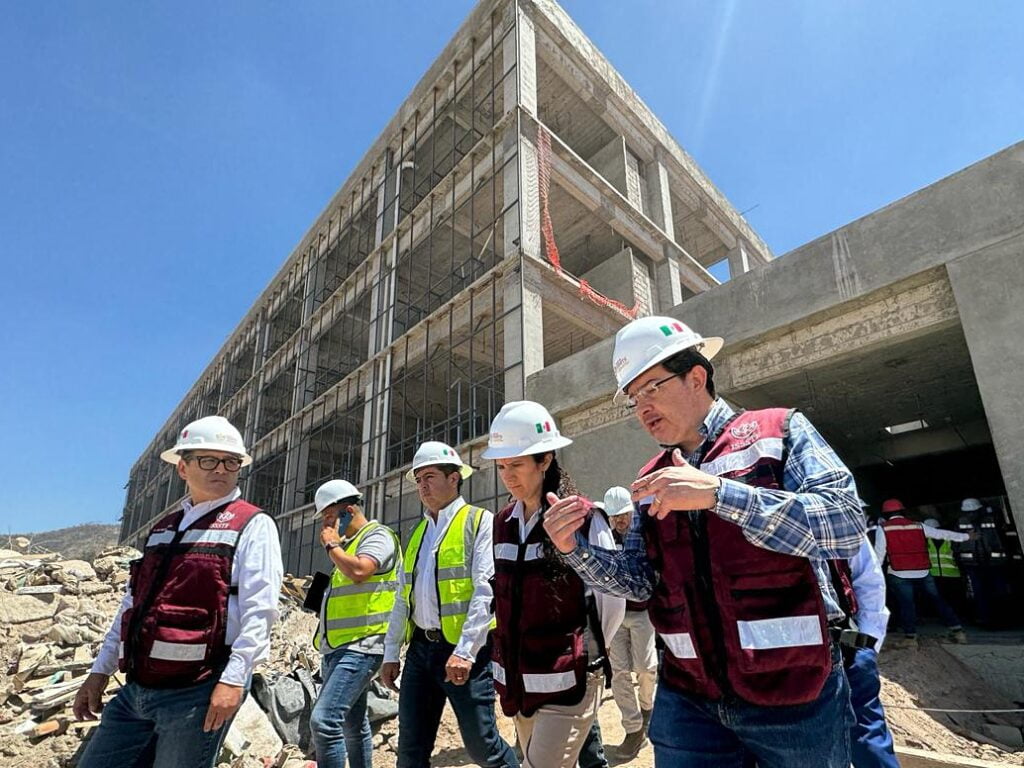 Supervisa directora general del Issste construcción del Hospital Regional de Jalisco