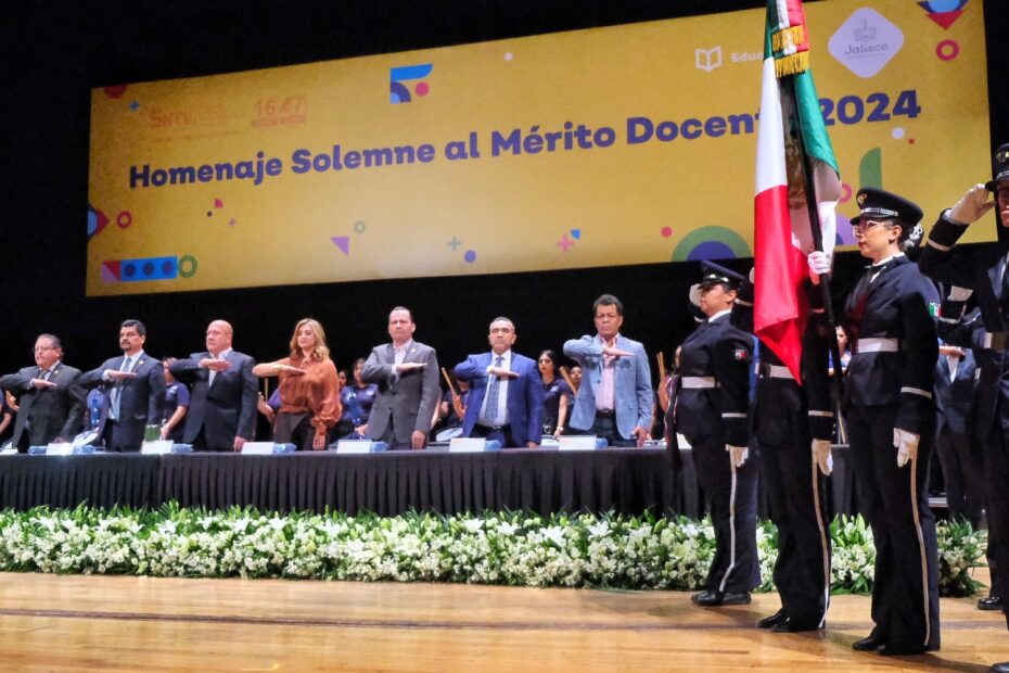 Celebración del mérito docente en Jalisco