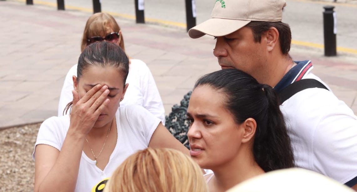 padres de desaparecidos Janetzy y Kevin