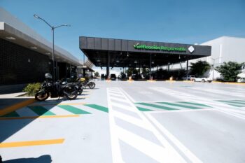 Lemus sostiene que verificación vehicular será gratuita y al 3 x 1