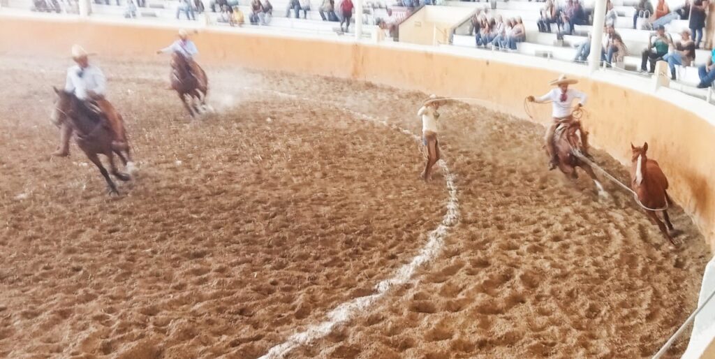 WhatsApp Image 2025 04 20 at 12.20.59 AM 2 Charros de Jalisco recibe a Tres Regalos en un duelo de Titanes