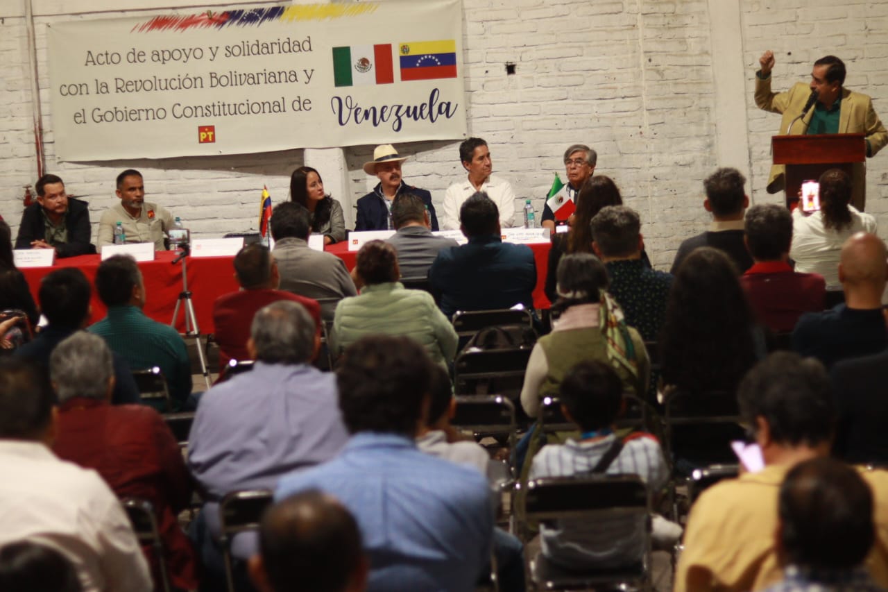 embajadora de venezuela