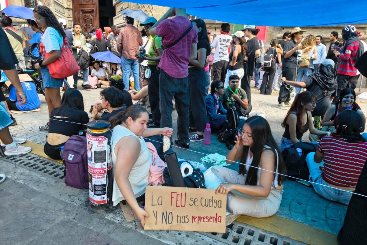 protesta de estudiantes udg