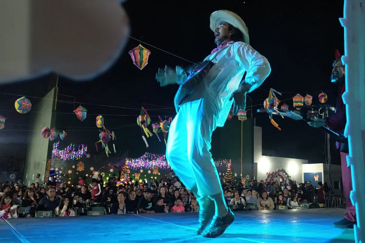 Ya huele a Navidad: comienzan los preparativos comerciales y culturales en Jalisco