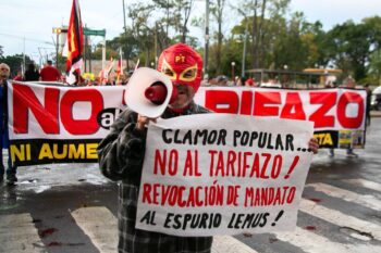 marcha contra el tarifazo del camion