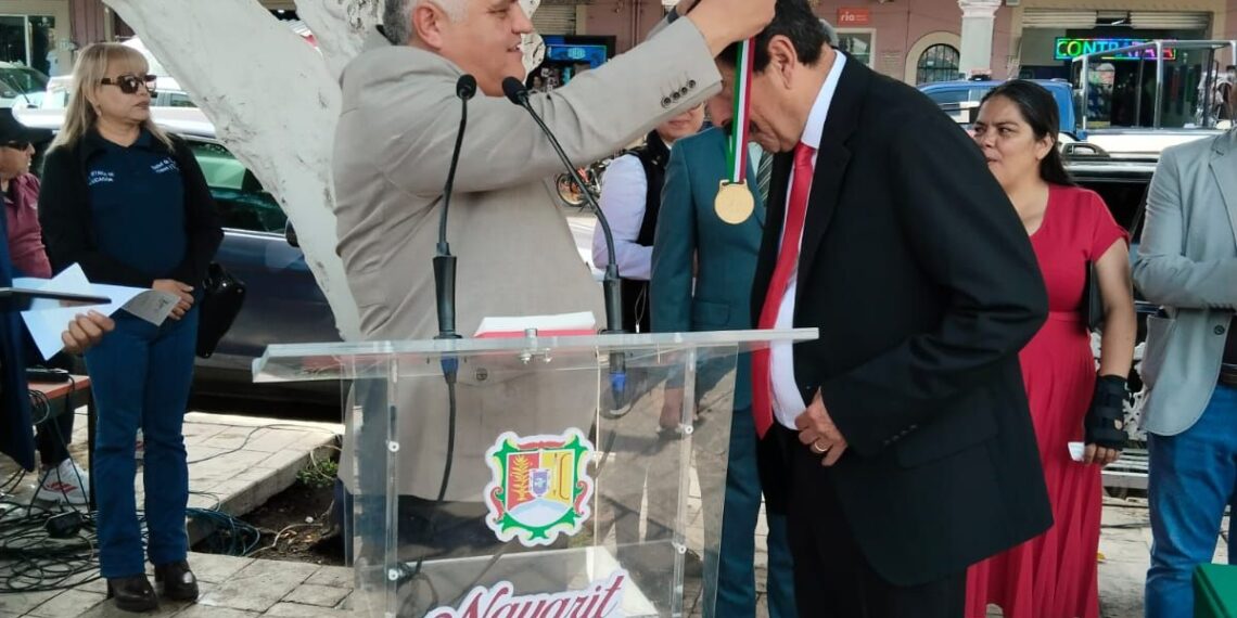 medalla eulogio parra jose luis nayarit