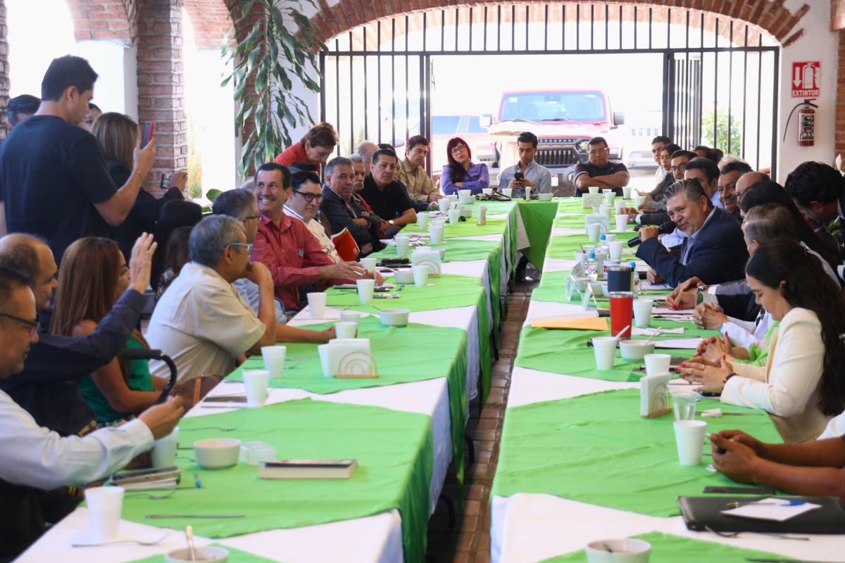 parlamento ciudadano por jalisco con luis garcia sotelo