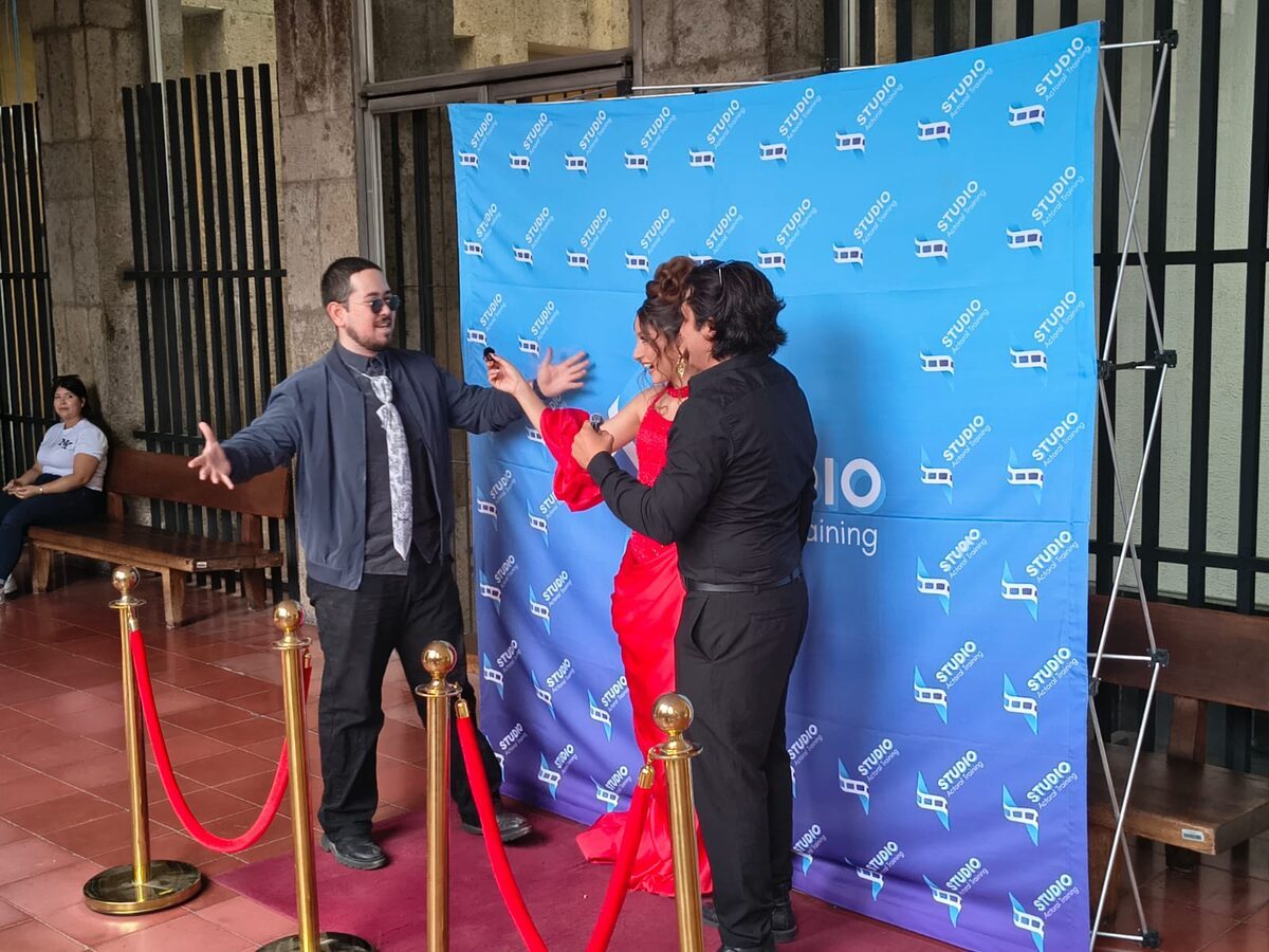 entrevistando en festival de cine reel awards